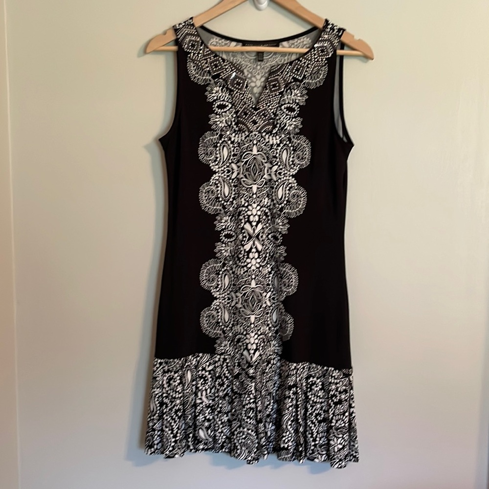 White House Black Market WHBM Simple White And Black Dress XS